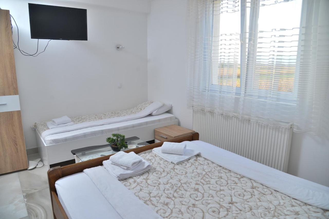 Mesecev Konak Bed & Breakfast Ni Dış mekan fotoğraf