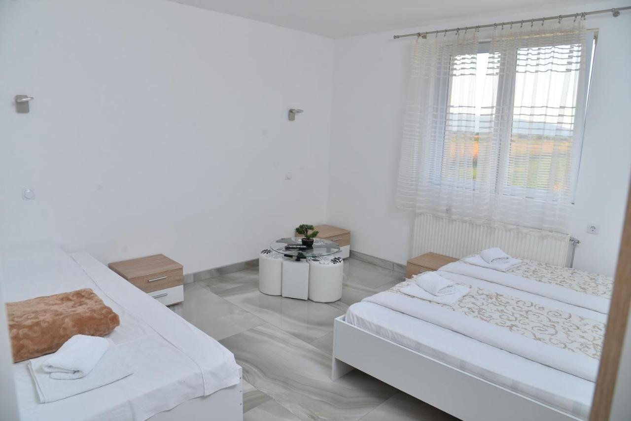Mesecev Konak Bed & Breakfast Ni Dış mekan fotoğraf